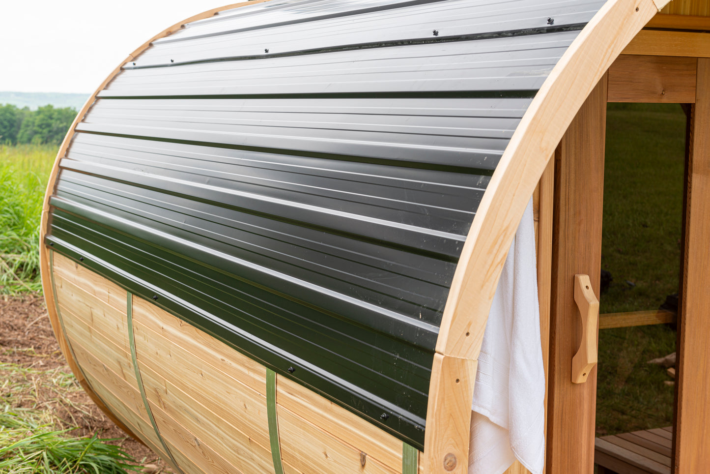 Canadian Timber Serenity Barrel Sauna