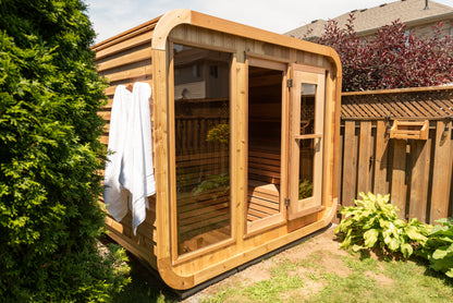 Luna Sauna – Small (Clear Cedar)