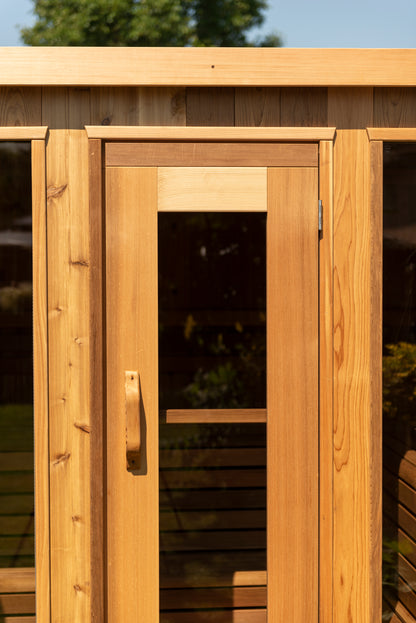 Luna Sauna – Small (Clear Cedar)